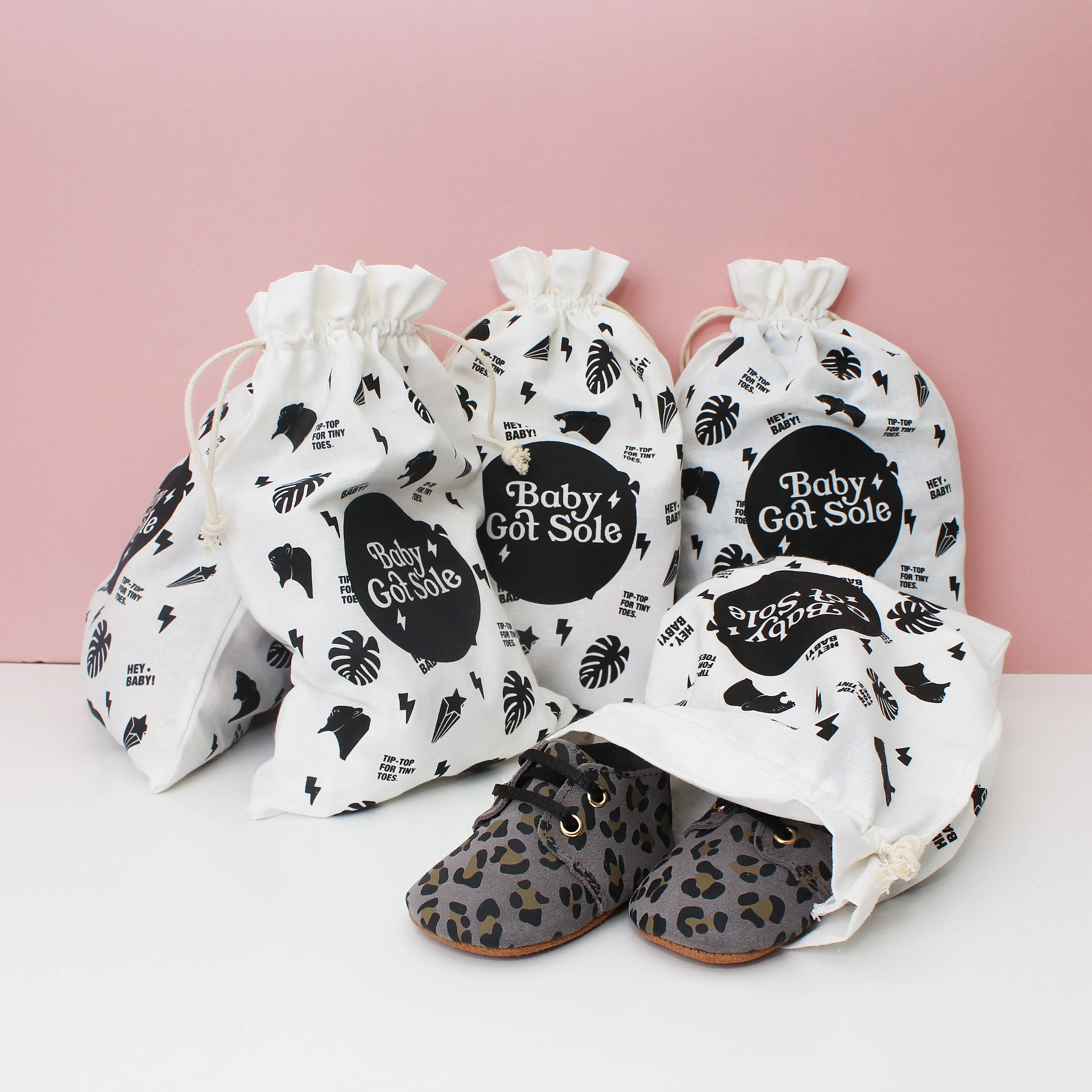 Abstract Print Girls Moccasins