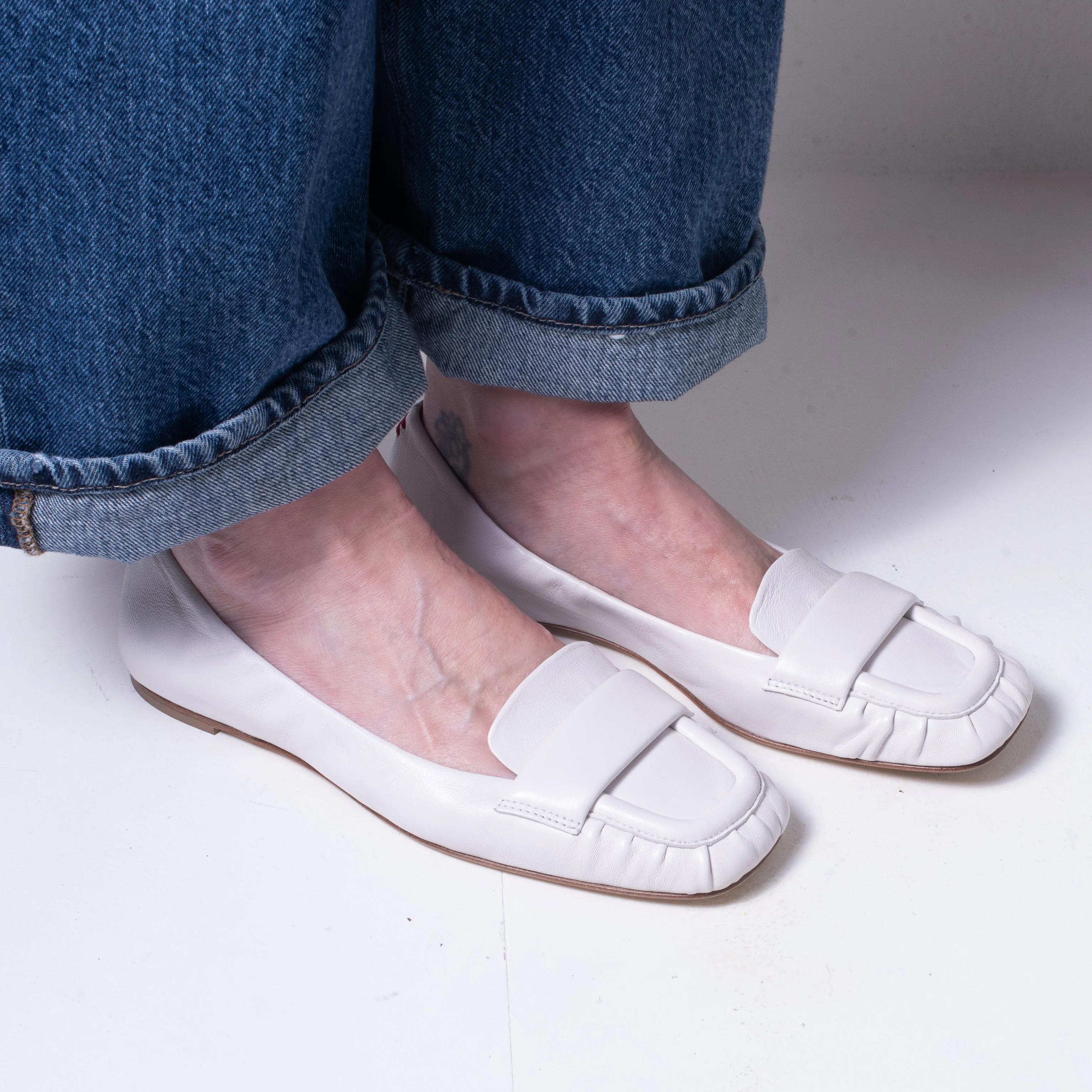Halmanera "Pepi" Flat (Tofu)