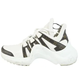 Louis Vuitton Patent Monogram Archlight Sneaker 35.5