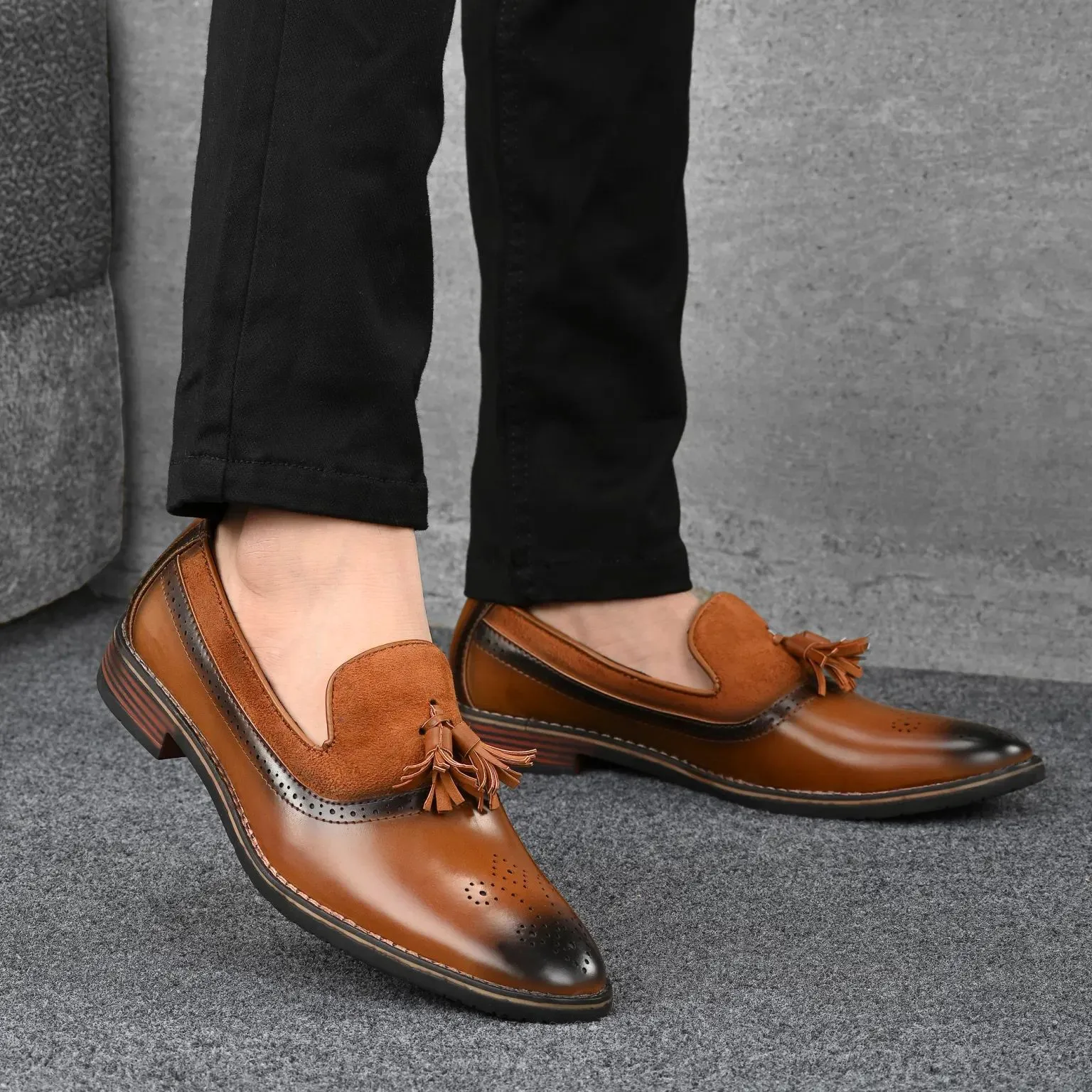 Men Stylish Tassel Moccasin