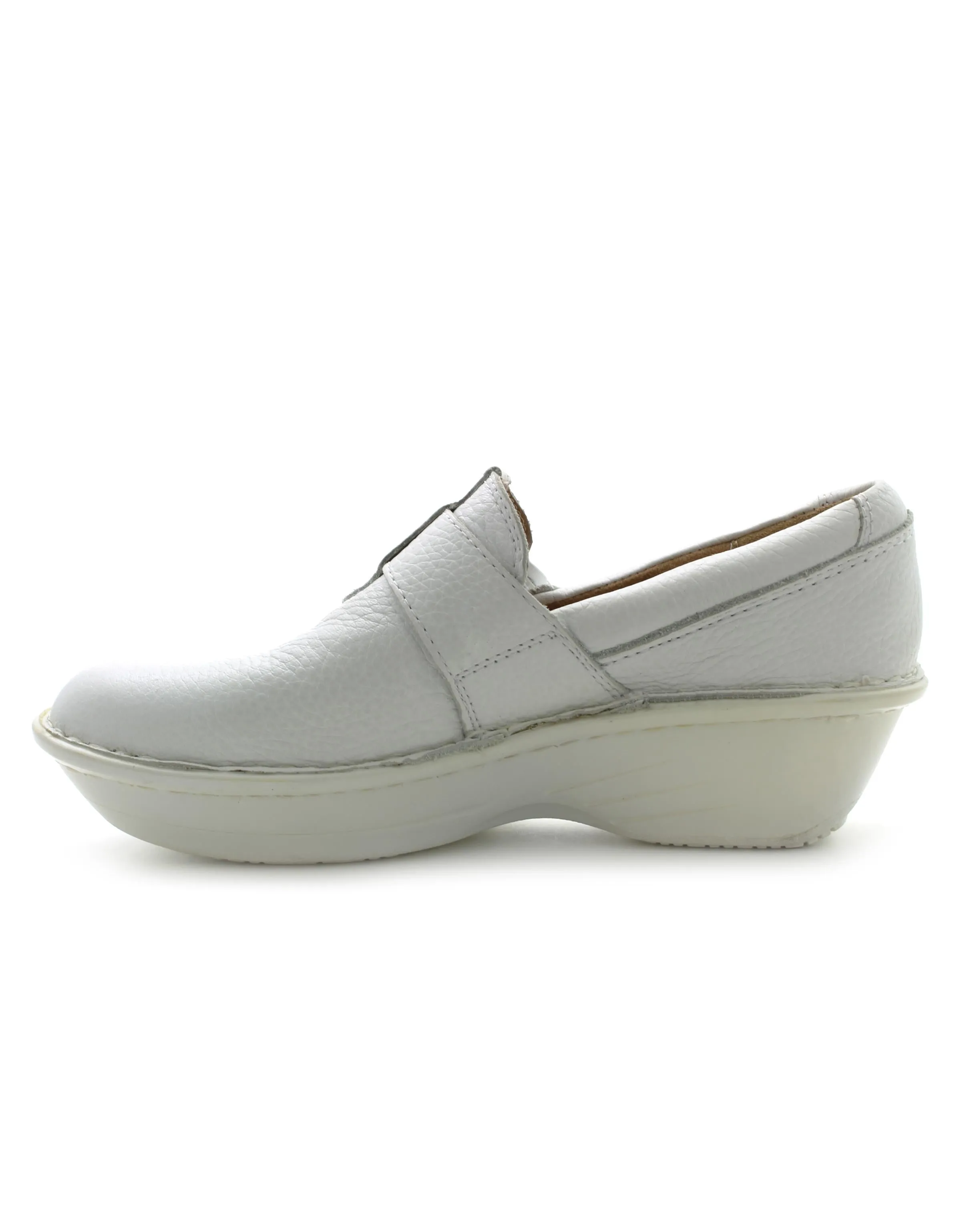 Nurse Mates Women's Gelsey Shoe in White (Wide)