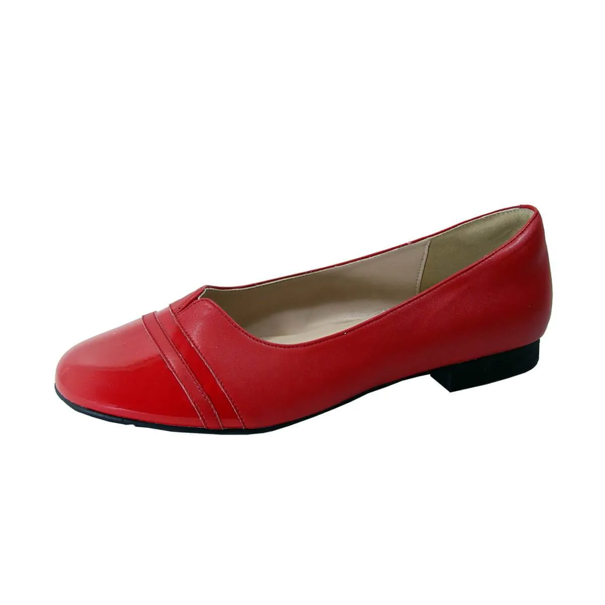 PEERAGE Marina Women's Wide Width Leather Flats