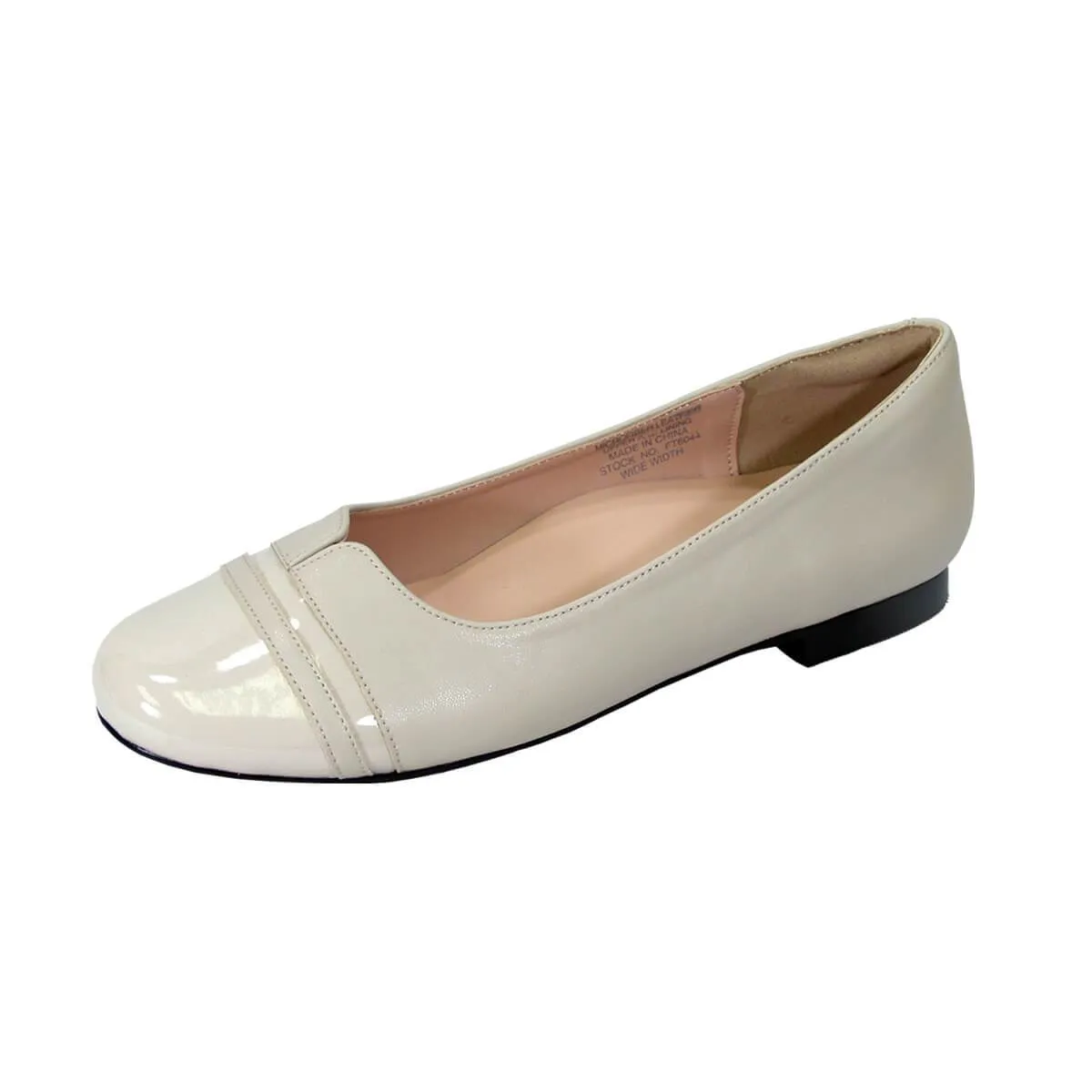 PEERAGE Marina Women's Wide Width Leather Flats