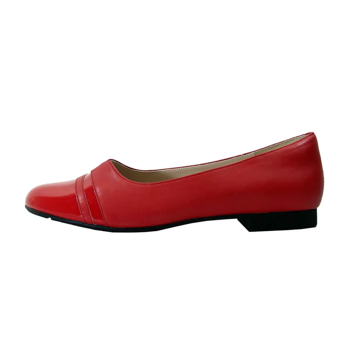 PEERAGE Marina Women's Wide Width Leather Flats