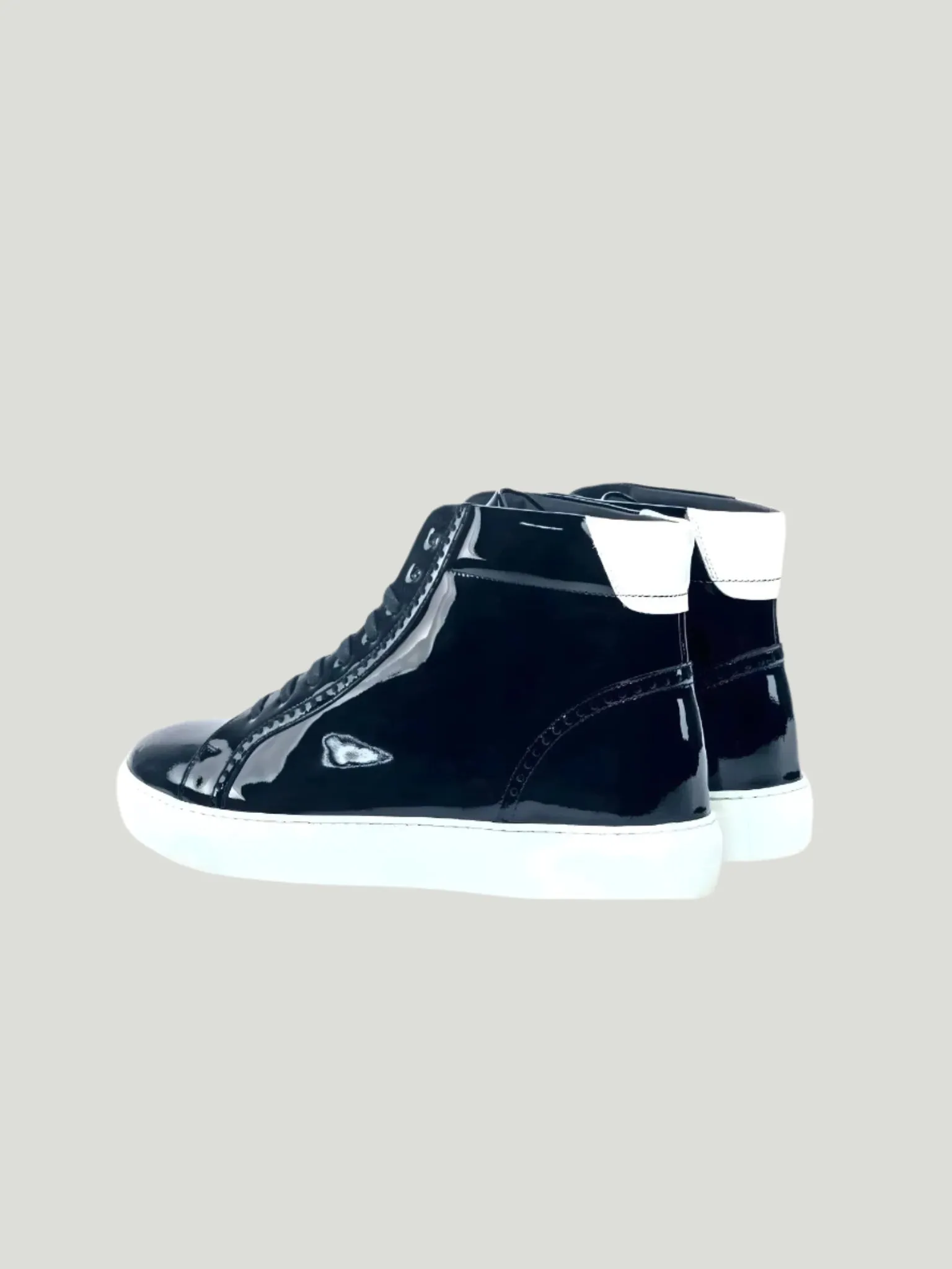 Que by QS Apollo High Kicks Sneakers II
