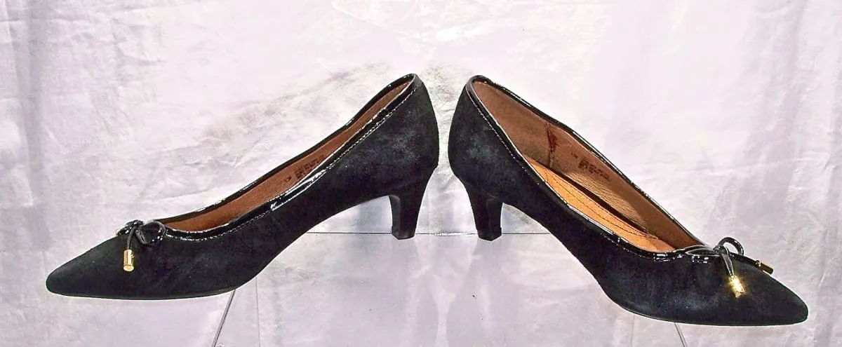 SOFFT Women's •Annabeth•  Kitten Heel Pump - Black Suede - Size 6.5M