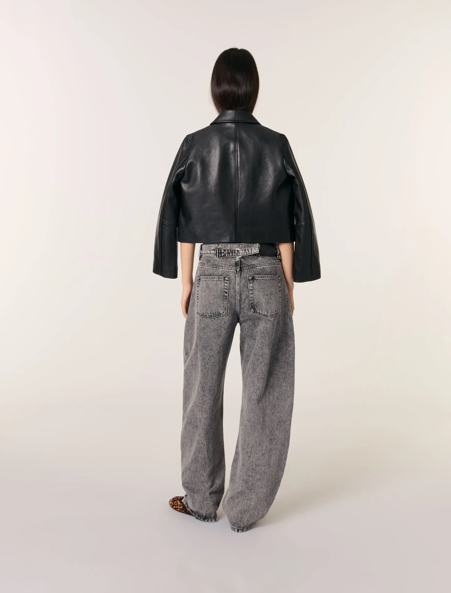 Tapered jeans