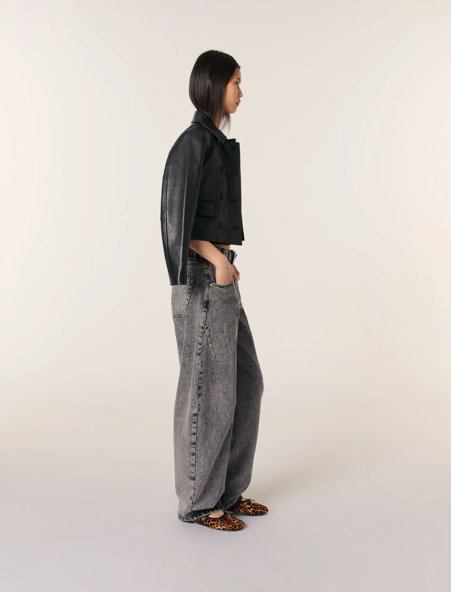 Tapered jeans